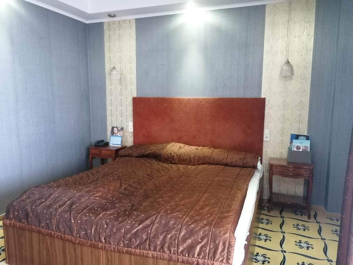 Duna Relax Hotel Rackeve Exterior photo
